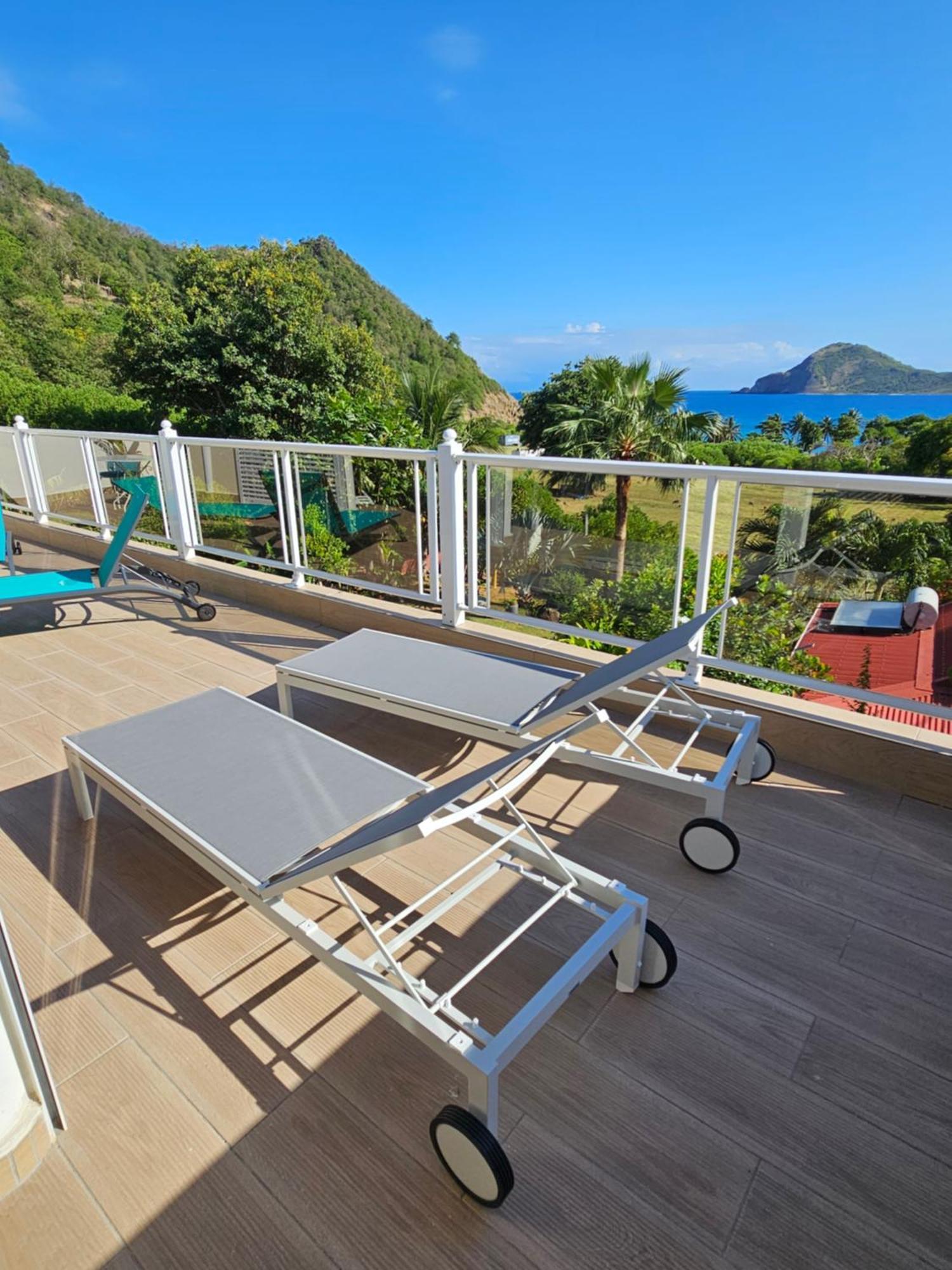Villa Celyote - Haut De Villa, Vue Mer, A 150M De La Plage Anse Figuier Terre-De-Haut Exterior foto